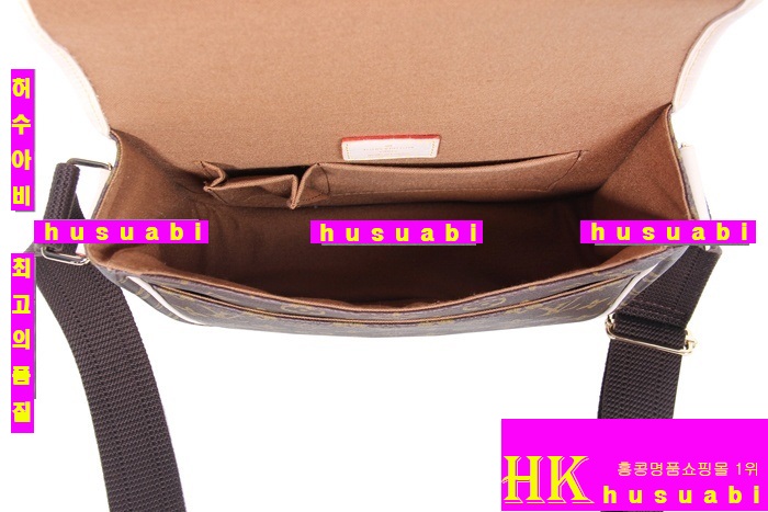 ���̺��� ũ�ν��� PM M40106