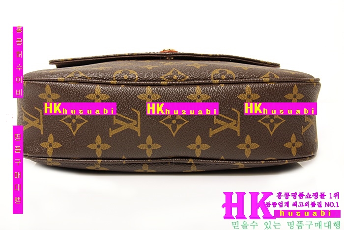 ����ǰ���׻��ڷ��̺��� ����� ũ�ν��� �Ż� M41679 -1