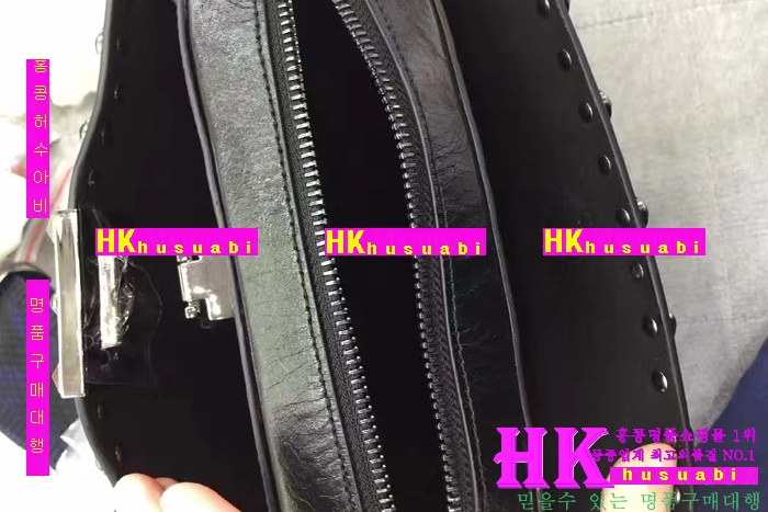 NEW �߷�Ƽ�� �Ż� ������ ���͵� ũ�ν��� VT170324-14