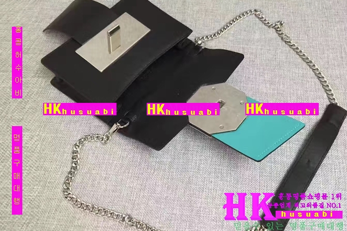 �ڹ̷��ޡ�NEW ����� �Ż� ������ ũ�ν��� PA170405-13