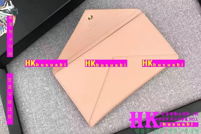 NEW ����� �Ż� �α� ���� ���ǾƳ� Ŭ��ġ��  PA170429-60