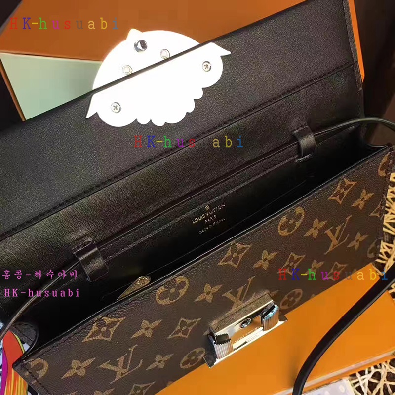 NEW ���̺��� �÷� Ŭ��ġ M44101-2