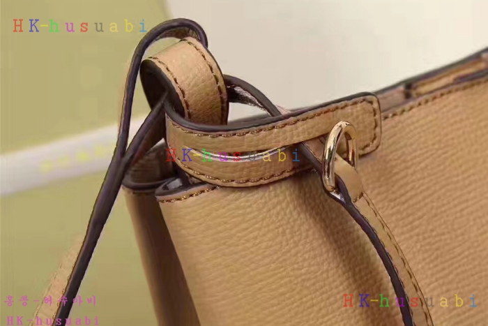 NEW 17S/S ������ �Ż� ���� ���̸��� üũ ũ�ν��ٵ� ��Ŷ �� 40571511