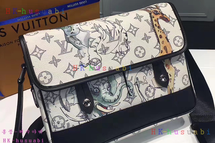 NEW 17S/S ���̺��� �޽��� PM M54248-1