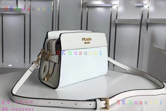 NEW 17F/W ����� �Ż� ���ǾƳ� �����÷����̵� ũ�ν��� 1BH043-1