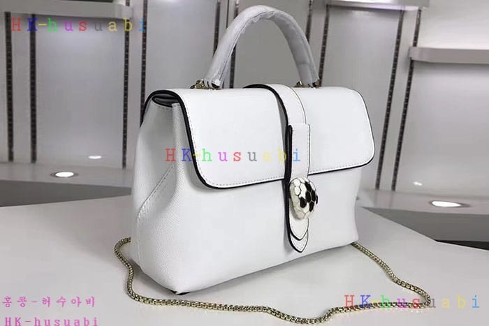 NEW 17F/W �Ұ��� �Ż� ���� ü�� ũ�ν��� 78190104