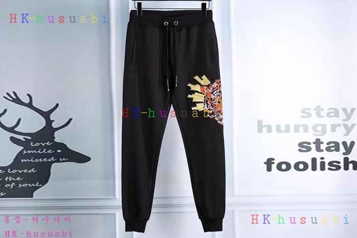 NEW ���� 17S/S�Ż� �������� Ʈ���̴� ��Ʈ GU170826-A3