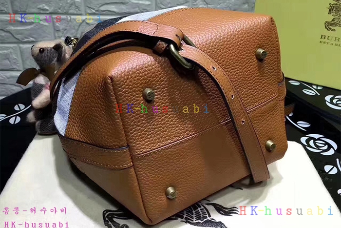  2017F/W  ������ ũ�ν��� B3221-18
