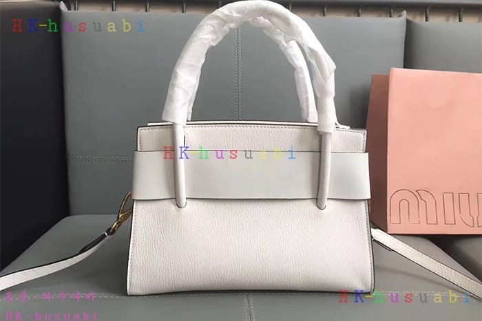 �ڹ̷��ޡ� 2017F/W �̿�̿� �Ż� ����� ���� ��Ʈ�� �̵� 5BA056-3