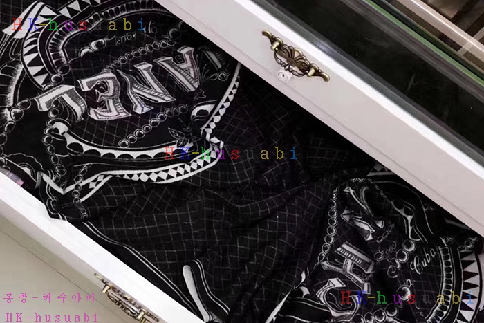 2017F/W �Ż� ������ ���� �� ���÷� GU92790-2