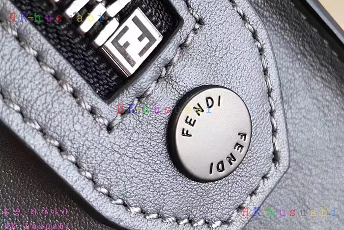 �ڹ̷��ޡ� ��� �Ż� ũ�ν��� FD2636