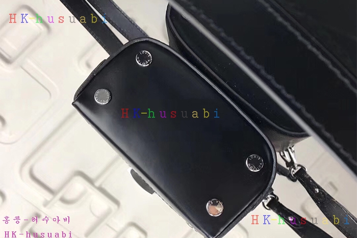 �ڹ̷��ޡ� ���̺��� ��Ʈ �ڽ��� M56038-1