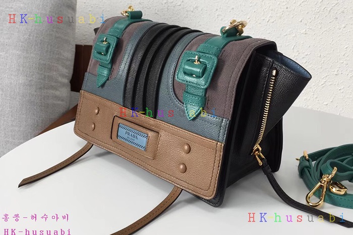 �ڹ̷��ޡ� ����� ��Ƽ�Ϲ� PR1BD093-3