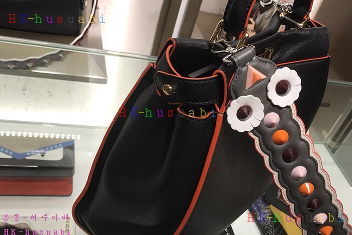 �ڹ̷��ޡ�  ��� ��ī�� �Ż�� F 8093 