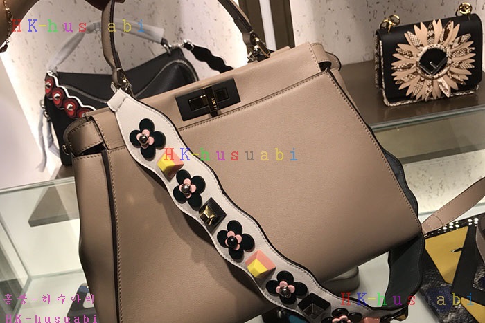 �ڹ̷��ޡ�  ��� ��ī�� �Ż�� F 8092-3