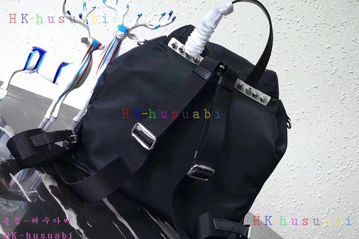 �ڹ̷��ޡ� ����� ���͵� ���� PR 1BZ811-2