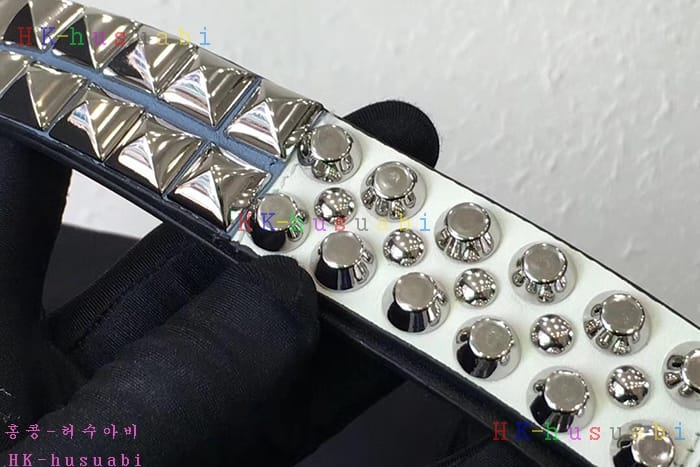 �ڹ̷��ޡ� ����� ���͵� ����� PR 1BD118-3