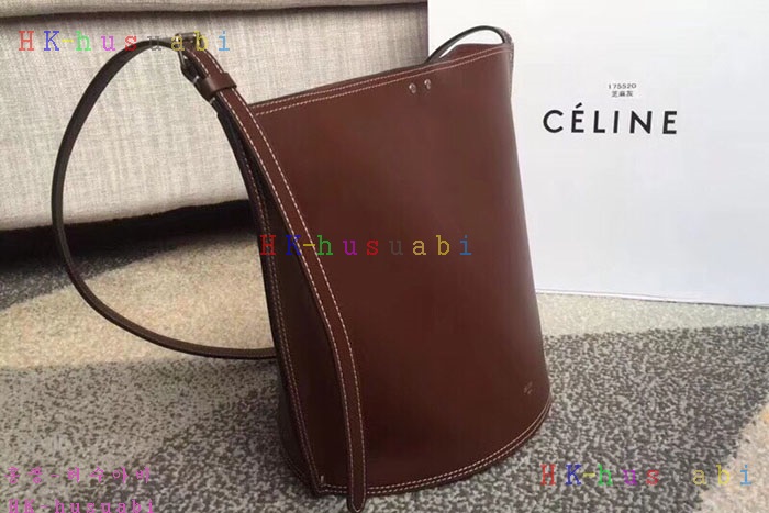 �ڹ̷��ޡ� ������ STUDS CABAS CL18090-3