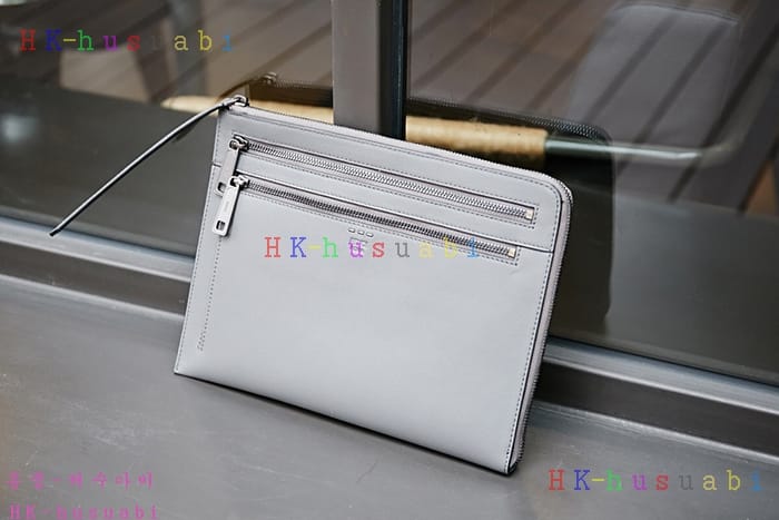 �ڹ̷��ޡ� ��� �Ż� Ŭ��ġ�� F0445