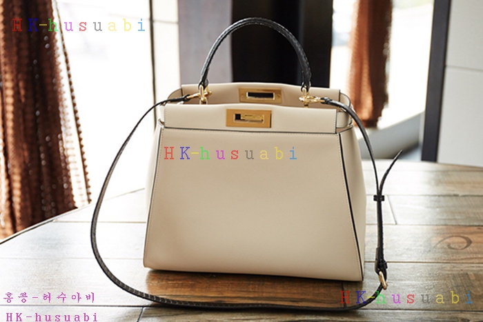 �ڹ̷��ޡ�  ��� ��ī�ι� F 8BN290A0VIF10XM