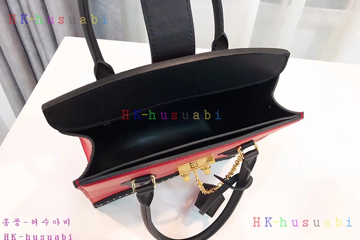 �ڹ̷��ޡ� ���̺��� �Ż� ��Ʈ�� M51654