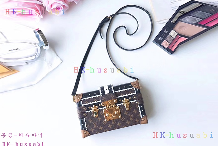 �ڹ̷��ޡ� ���̺��� �ڶ�� ��  M54650