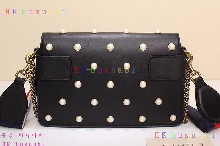 �ڹ̷��ޡ� ���� ��ε���̹�   GU 453778