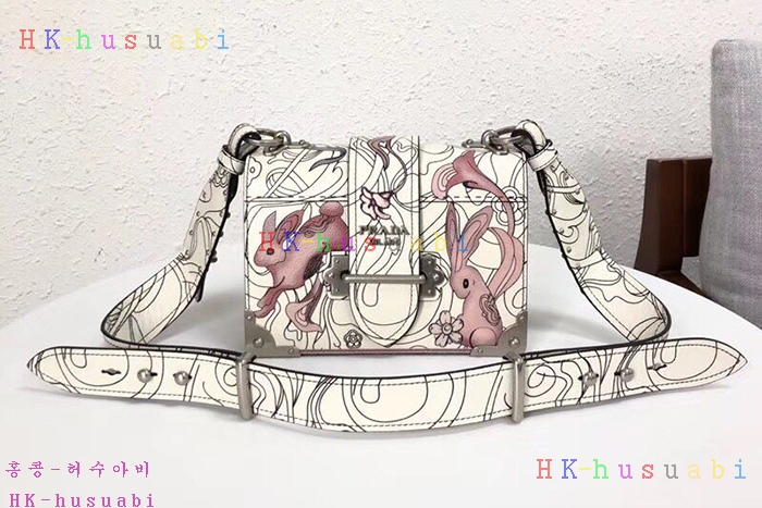 �ڹ̷��ޡ� ����� �Ϸ���Ʈ ī�̿��� PR 1BD045  