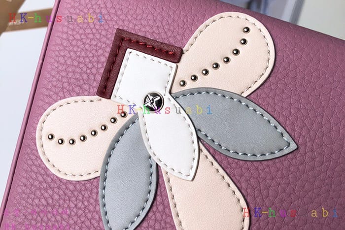 �ڹ̷��ޡڷ��̺��� �ö�� īǶ�� M48865