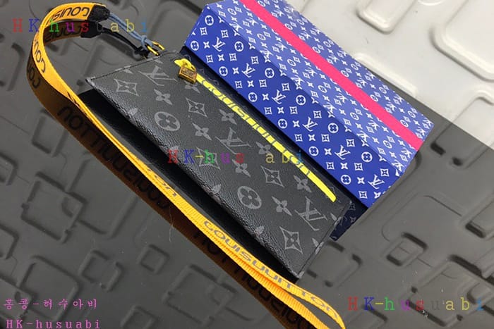 �ڹ̷��ޡڷ��̺��� ���� Ŭ��ġ M68003-2