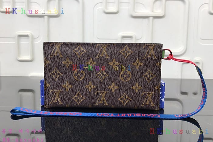 �ڹ̷��ޡڷ��̺��� ���� Ŭ��ġ M68003-3