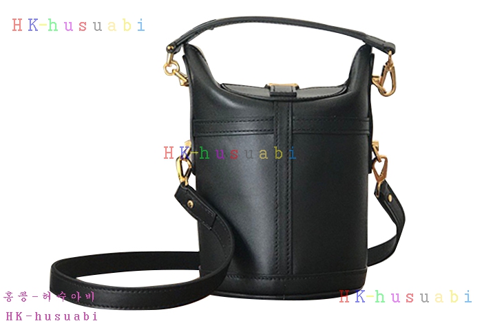 �ڹ̷��ޡڷ��̺��� ������ M53044