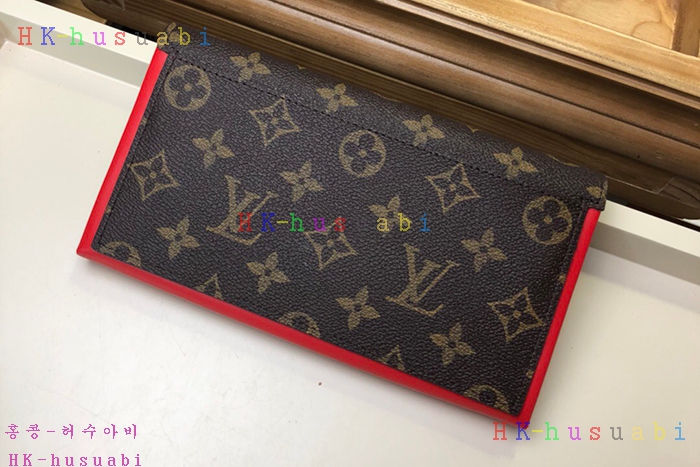 �ڹ̷��ޡ�  ���̺��� ����Ʈ ������ M64585-4