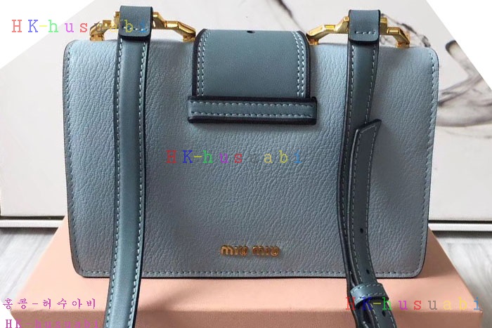 �ڹ̷��ޡ� �̿�̿� ����� �����  MU 5BH609-7