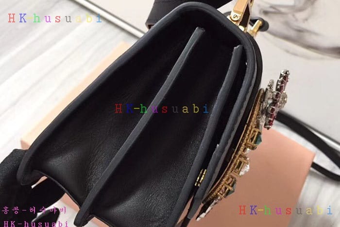 �ڹ̷��ޡ� �̿�̿� ����� �����  MU 5BH609-10