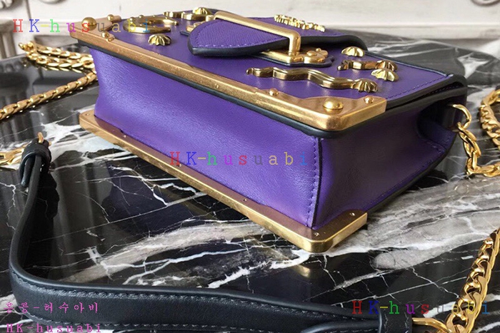 �ڹ̷��ޡ� ����� ī�̿�  ����� PR 1BH018-4