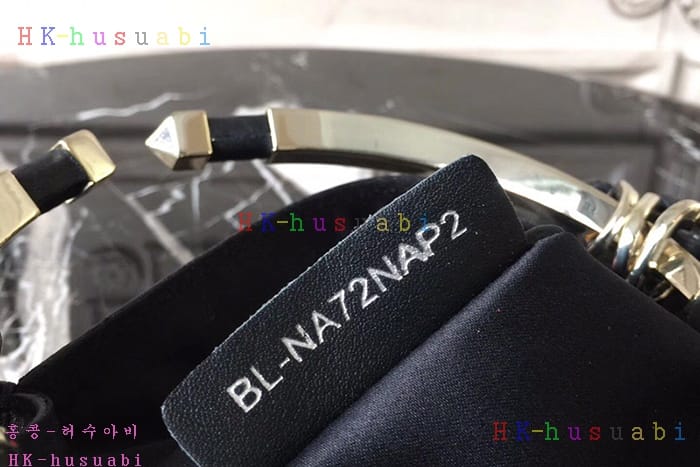 �ڹ̷��ޡ� �߷�Ƽ�� �Ż� ��Ʈ��V 2072