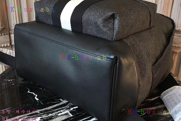 �ڹ̷��ޡ� �߸� �Ż� ���� BL366952