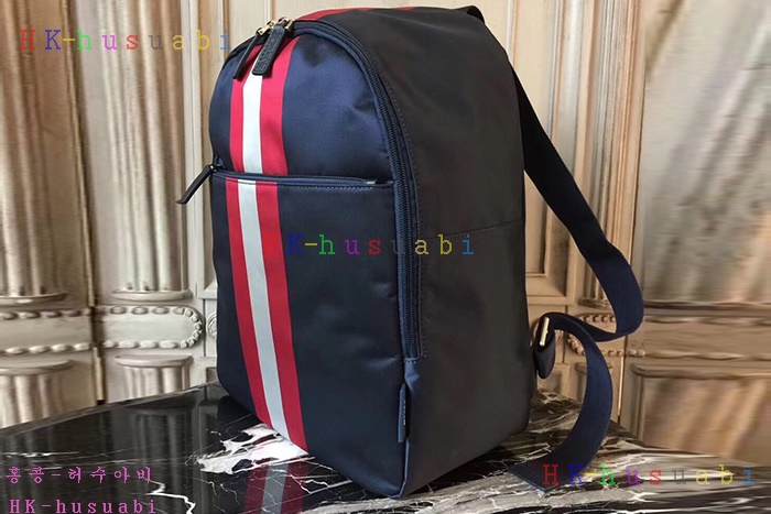 �ڹ̷��ޡ� �߸� �Ż� ���� BL366951