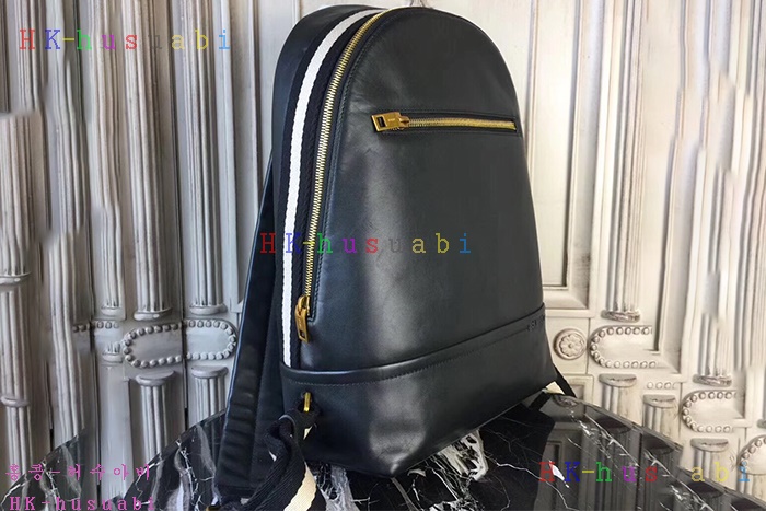 �ڹ̷��ޡ� �߸� �Ż� ���� BL366950-2