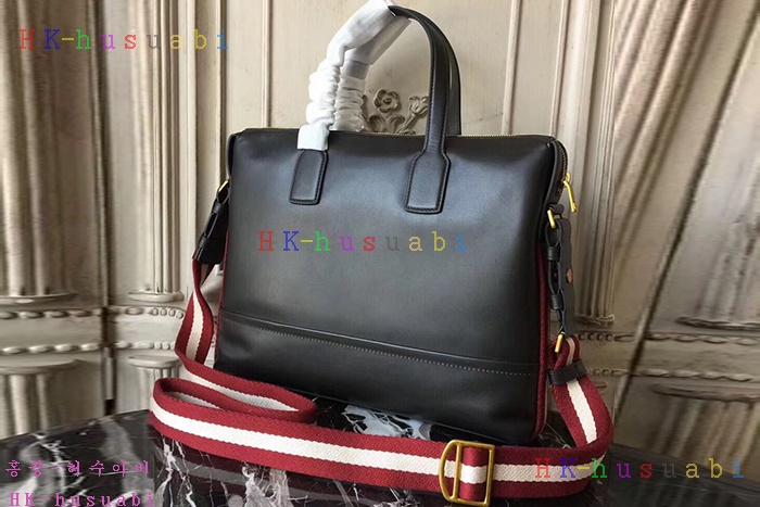 �ڹ̷��ޡ� �߸� �Ż� �������� BL85088-2