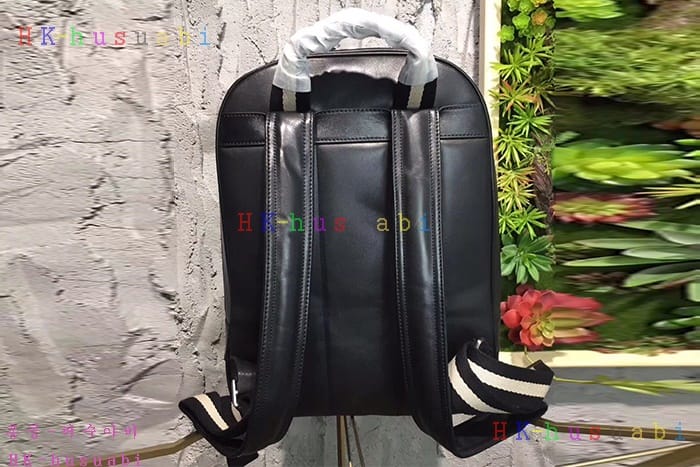�ڹ̷��ޡ� �߸� �Ż� ���� BL366953-2
