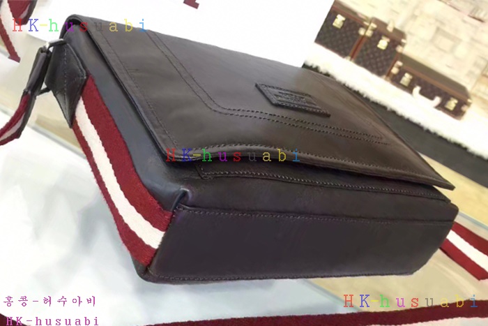 �ڹ̷��ޡ� �߸� ������ ũ�ν��� BL700170