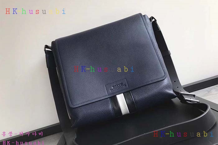 �ڹ̷��ޡ� �߸� ������ ũ�ν��� BL766950