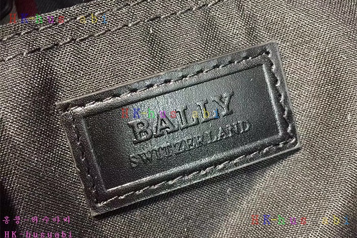 �ڹ̷��ޡ� �߸� ������ ũ�ν��� BL580170-12A-2