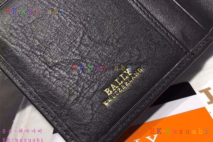 �ڹ̷��ޡ� �߸� ���� ������  BL261068C