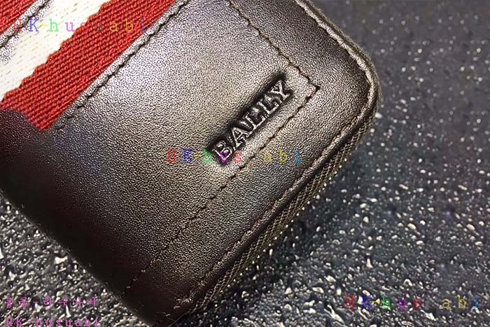 �ڹ̷��ޡ� �߸� Ű����  BL54091150K
