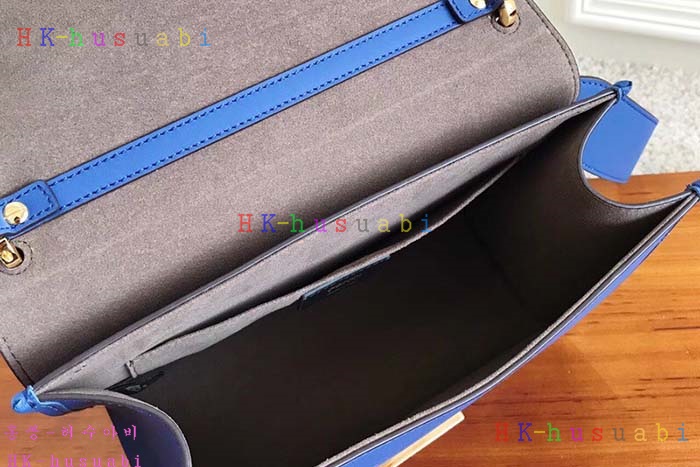 �ڹ̷��ޡ���� ĭ���� ��Ʈ����� FD699950