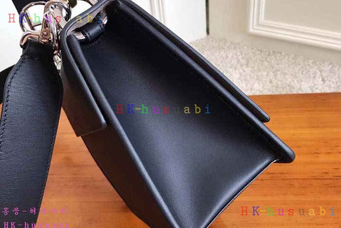 �ڹ̷��ޡ���� ĭ���� ��Ʈ����� FD699950-3