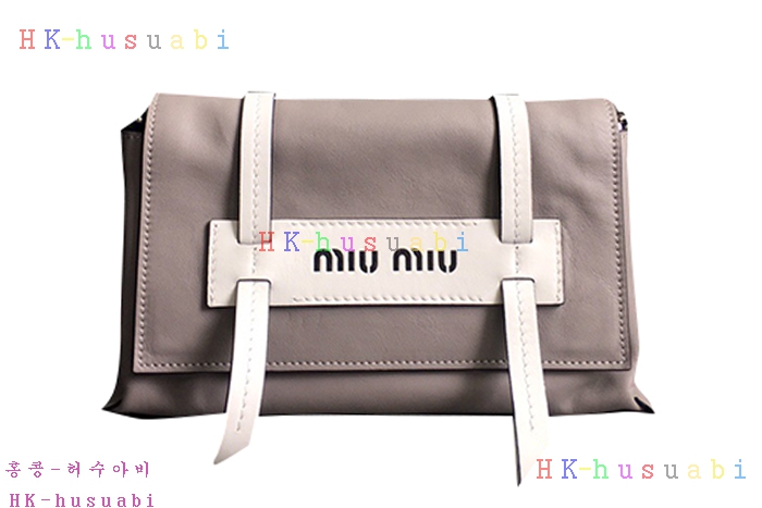 �ڹ̷��ޡ� �̿�̿� �ΰ� �÷� ����� MU 5BD075-2